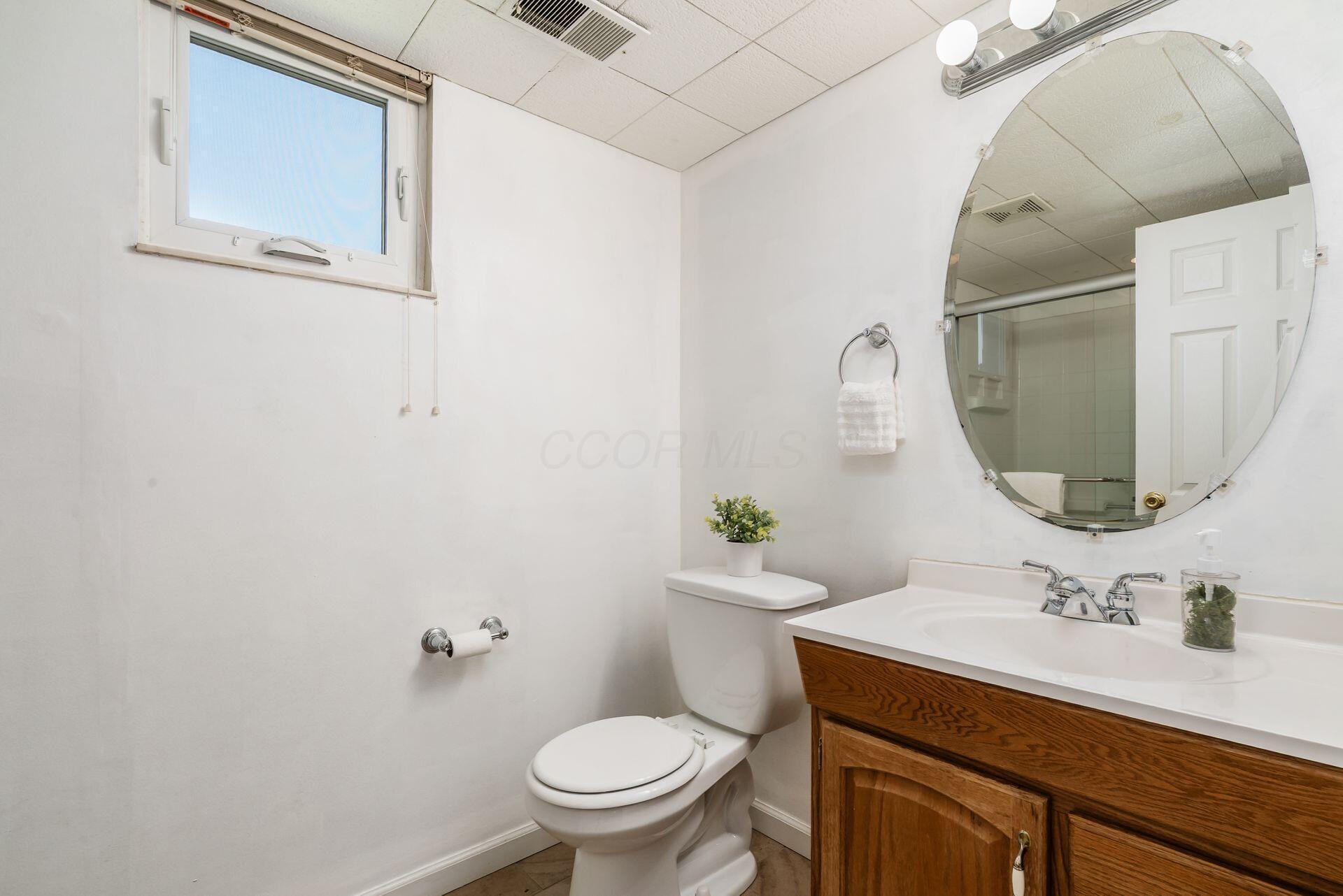 2386 Northbranch Road, Grove City, Ohio image 26