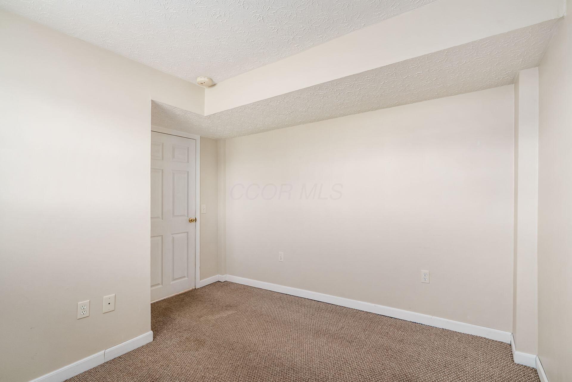 2386 Northbranch Road, Grove City, Ohio image 20