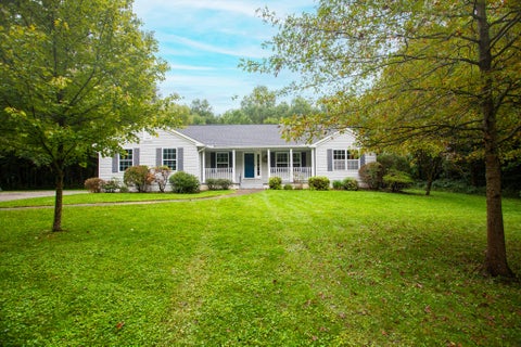 Photo of 1928 Marion Road NW, Utica, OH 43080 (MLS # 226036056)
