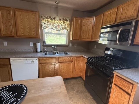 Tiny photo for 12865 Ohio 155, Corning, OH 43730 (MLS # 226040993)