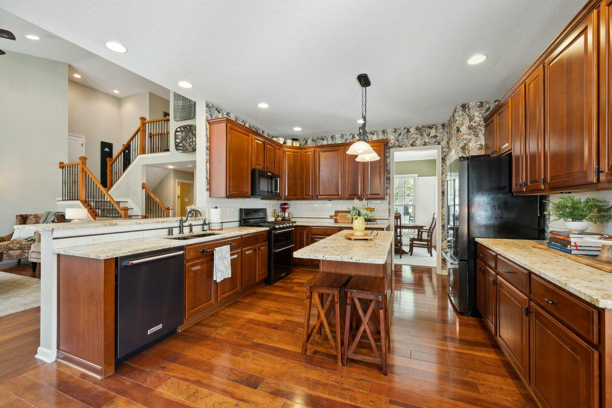 6767 Burnside Lane, Dublin, Ohio image 28