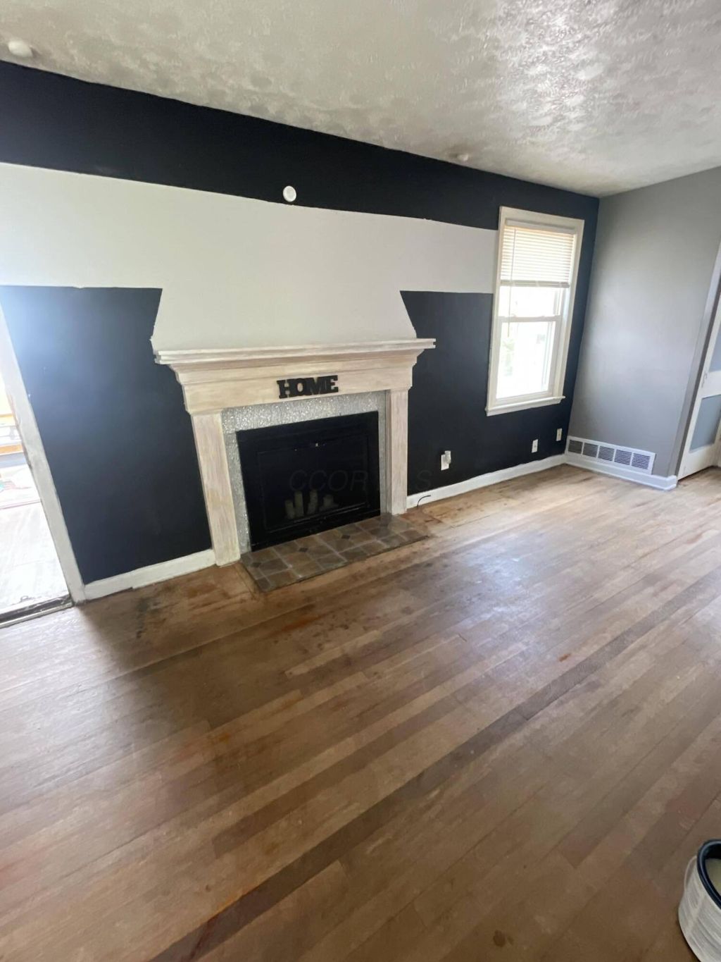 Photo of 2444 Bretton Place, Columbus, OH 43211 (MLS # 226018559)