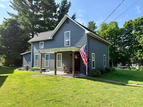 Homes For Sale - 74 S Liberty Street<br/> Alexandria, OH 43001