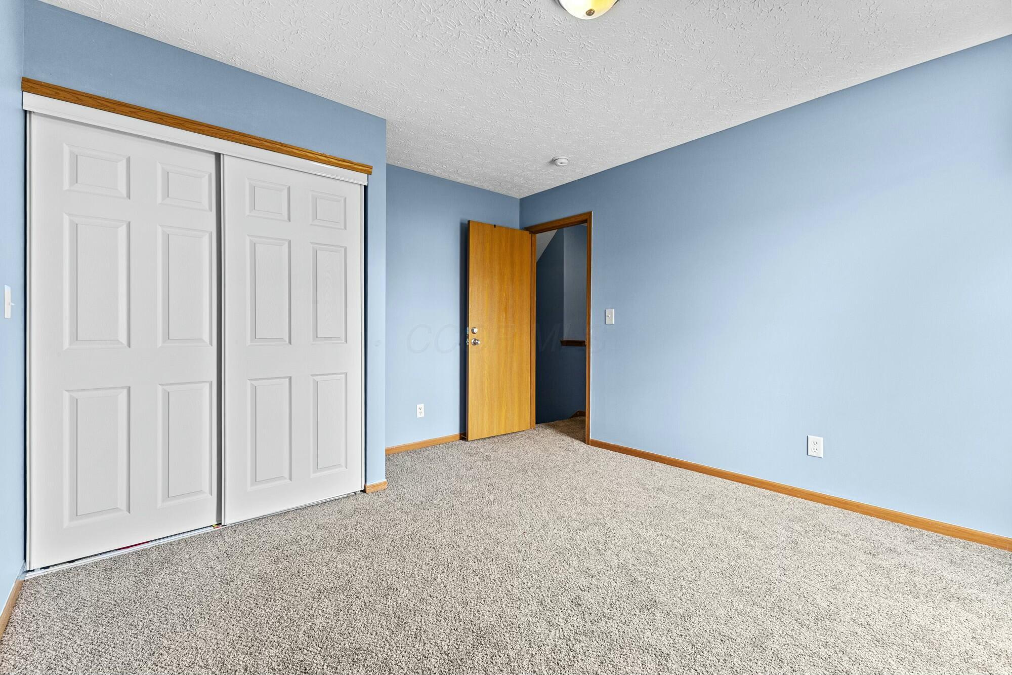 7910 Waggoner Run Drive, Blacklick, Ohio image 15