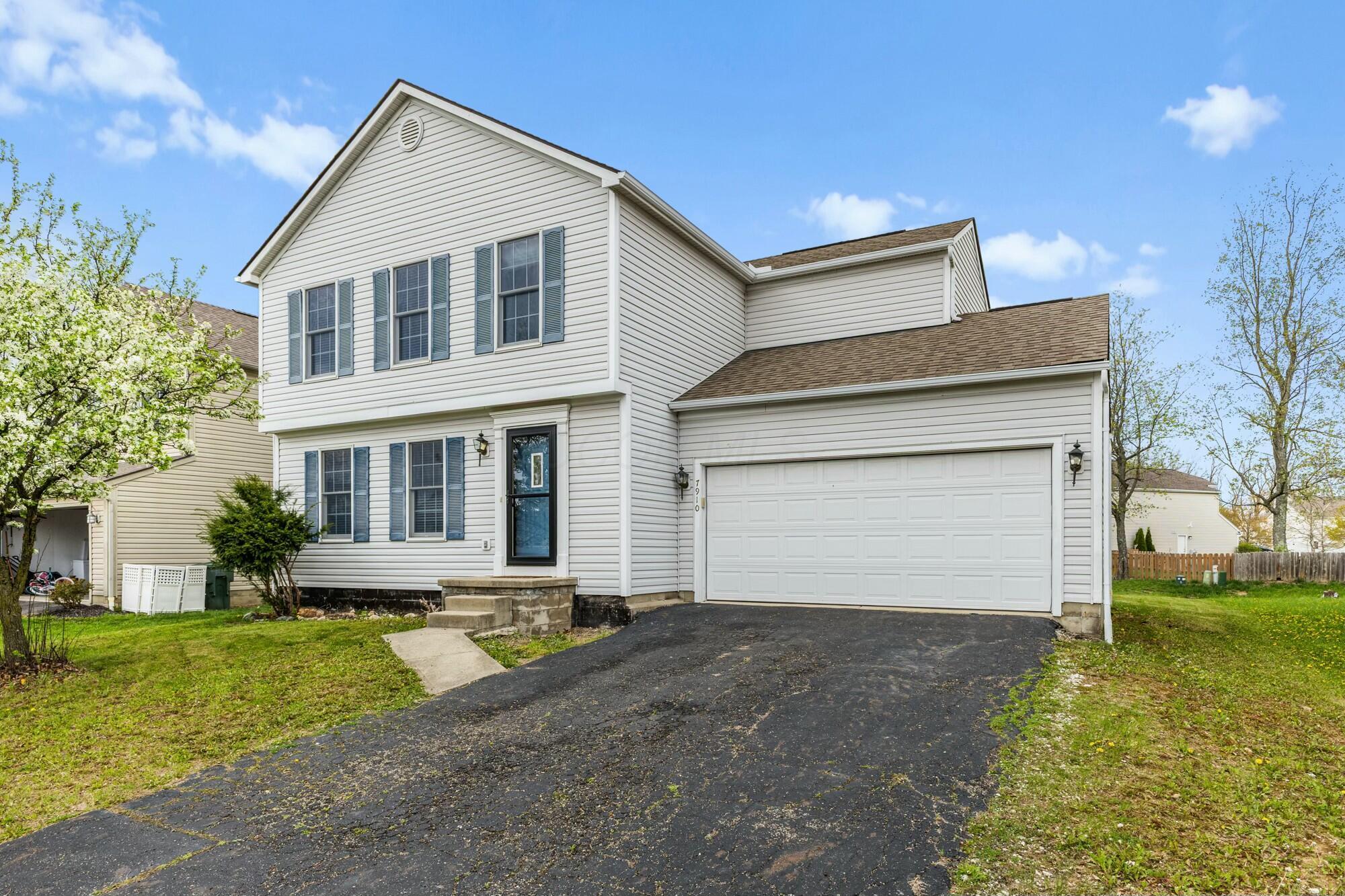 7910 Waggoner Run Drive, Blacklick, Ohio image 2