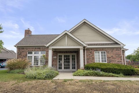 Photo of 3140 Catan Loop, Grove City, OH 43123 (MLS # 225037382)