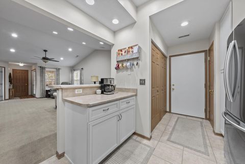 Tiny photo for 3140 Catan Loop, Grove City, OH 43123 (MLS # 225037382)