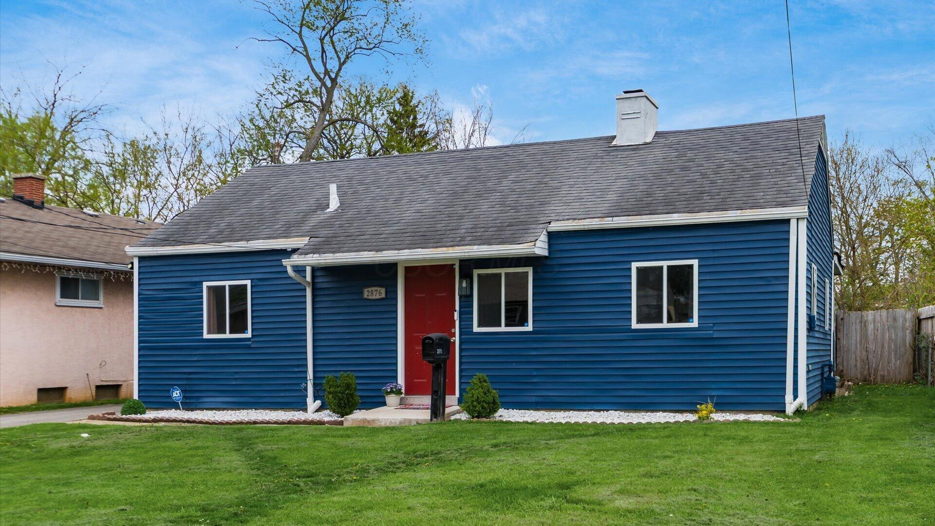 2876 Medina Avenue