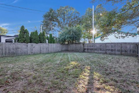 Tiny photo for 1421 Bosworth Place, Columbus, OH 43229 (MLS # 225037481)