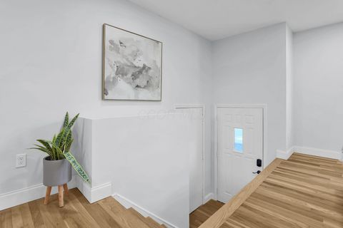 Tiny photo for 1421 Bosworth Place, Columbus, OH 43229 (MLS # 225037481)