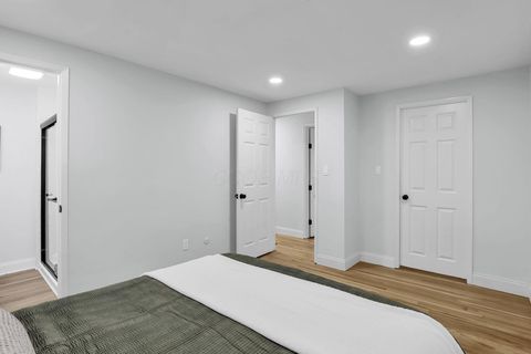 Tiny photo for 1421 Bosworth Place, Columbus, OH 43229 (MLS # 225037481)