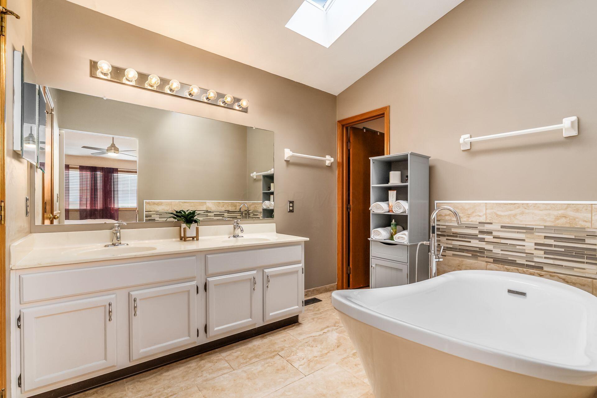 3439 River Landings Boulevard, Hilliard, Ohio image 27