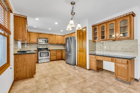 Tiny photo for 1166 Wedgewood Terrace, Westerville, OH 43082 (MLS # 225045488)