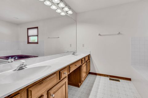 Tiny photo for 1166 Wedgewood Terrace, Westerville, OH 43082 (MLS # 225045488)