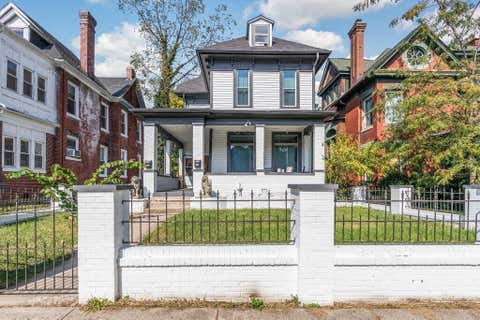 Multifamily For Sale - 1570 E Long Street #1572<br/> Franklin County, Columbus, OH 43203