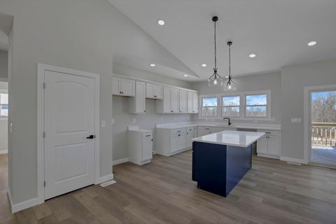 Tiny photo for 725 Trapp Lane, Hopewell, OH 43746 (MLS # 226002387)