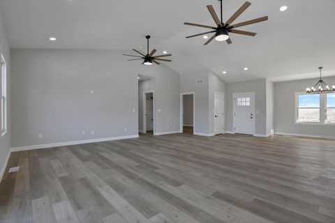 Tiny photo for 725 Trapp Lane, Hopewell, OH 43746 (MLS # 226002387)