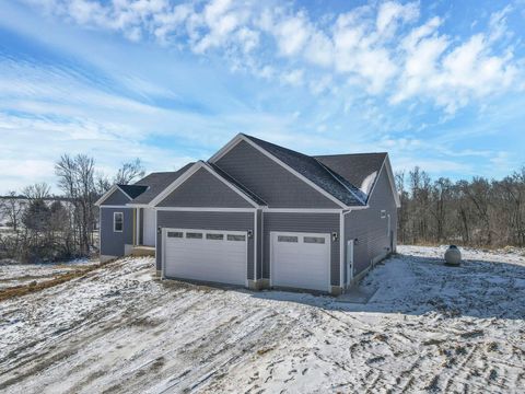 Tiny photo for 725 Trapp Lane, Hopewell, OH 43746 (MLS # 226002387)