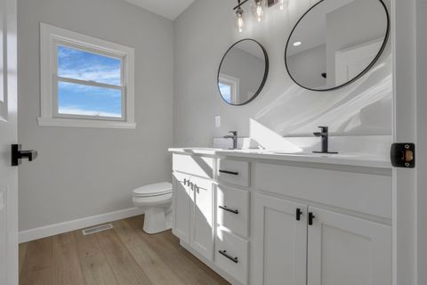 Tiny photo for 725 Trapp Lane, Hopewell, OH 43746 (MLS # 226002387)