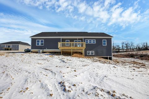 Tiny photo for 725 Trapp Lane, Hopewell, OH 43746 (MLS # 226002387)