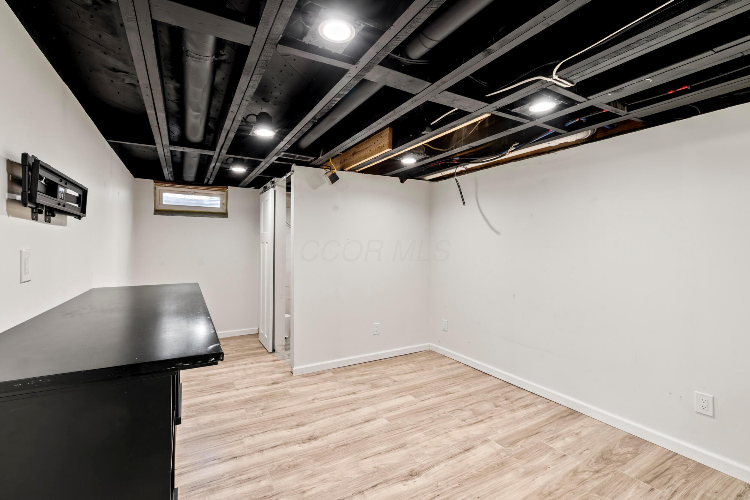 2209 Fishinger Road, Columbus, Ohio image 30