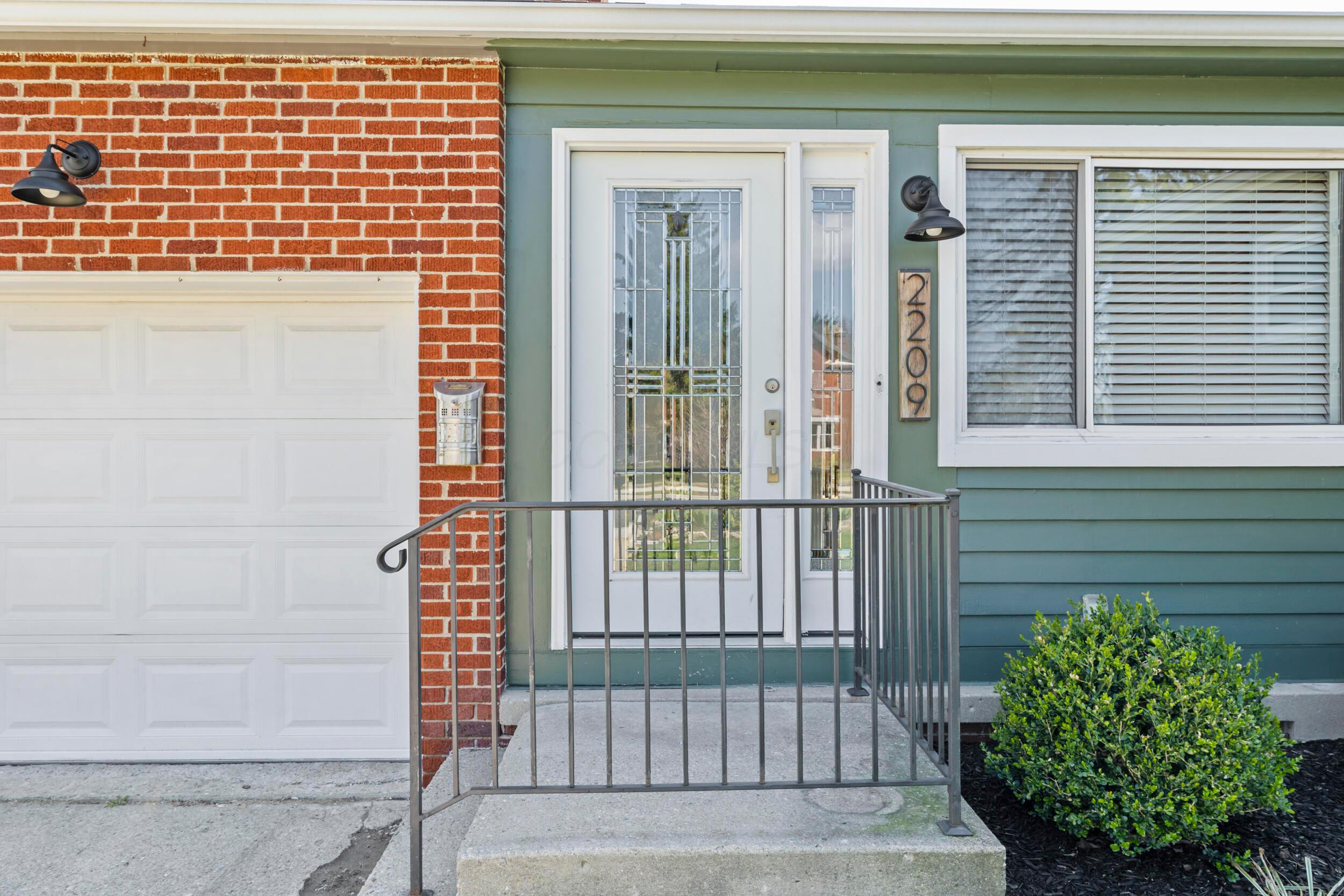 2209 Fishinger Road, Columbus, Ohio image 4