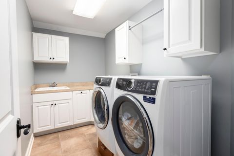 Tiny photo for 102 Rose View Drive, Granville, OH 43023 (MLS # 225037654)