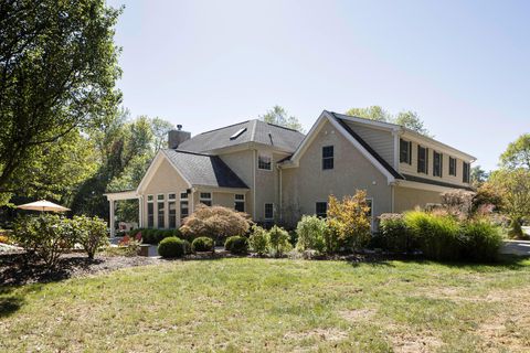 Tiny photo for 102 Rose View Drive, Granville, OH 43023 (MLS # 225037654)