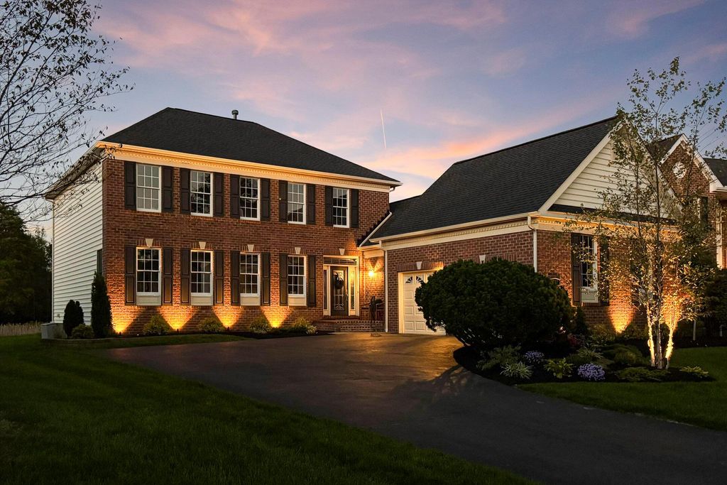 Photo of 7072 Maynard Place E, New Albany, OH 43054 (MLS # 225038056)