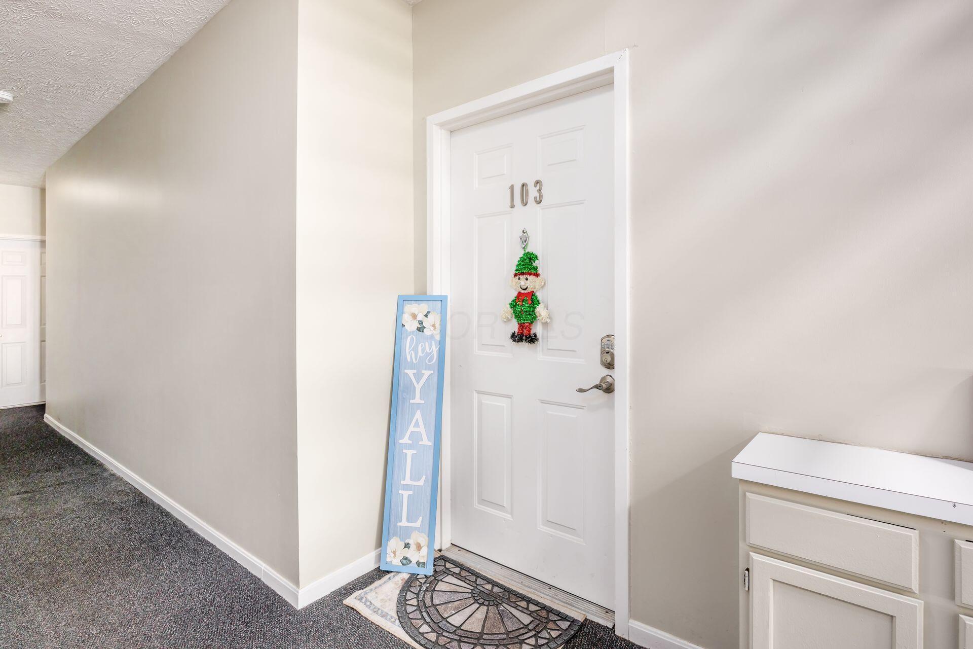 6829 Meadow Creek Drive #103, Columbus, Ohio image 4