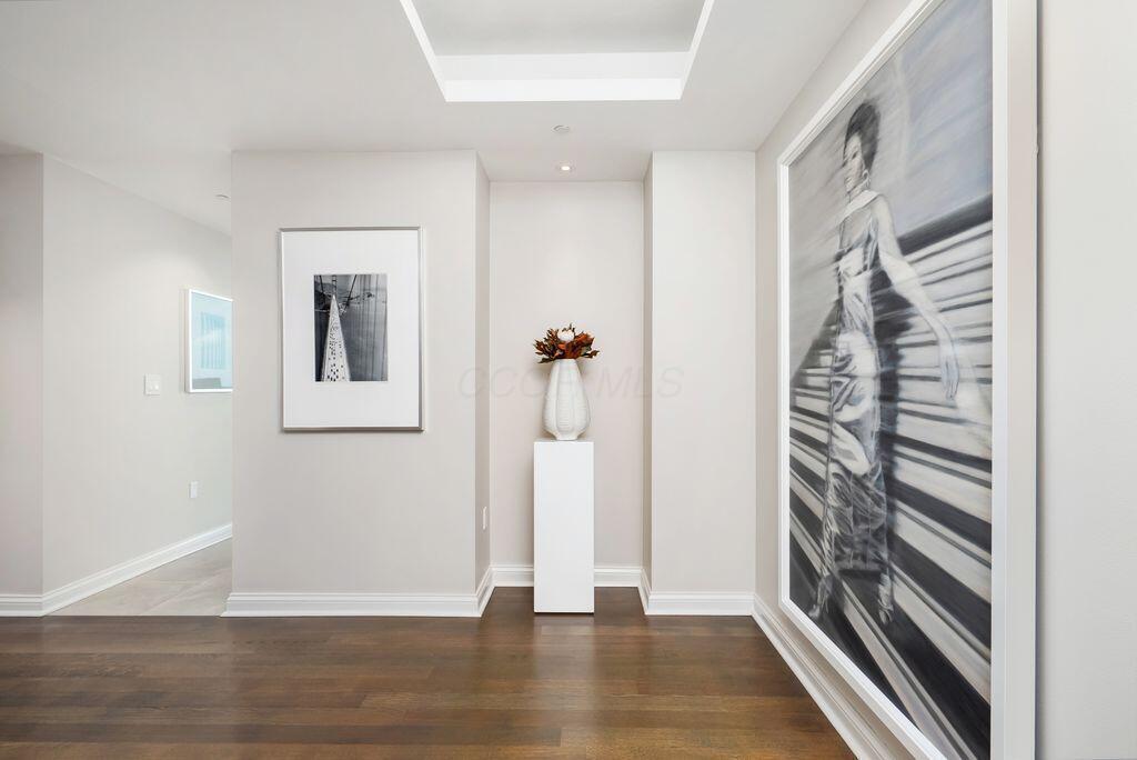 1 Miranova Place 1605