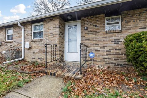 Photo of 2348 Woodbrook Circle N F #F, Columbus, OH 43223 (MLS # 226006325)