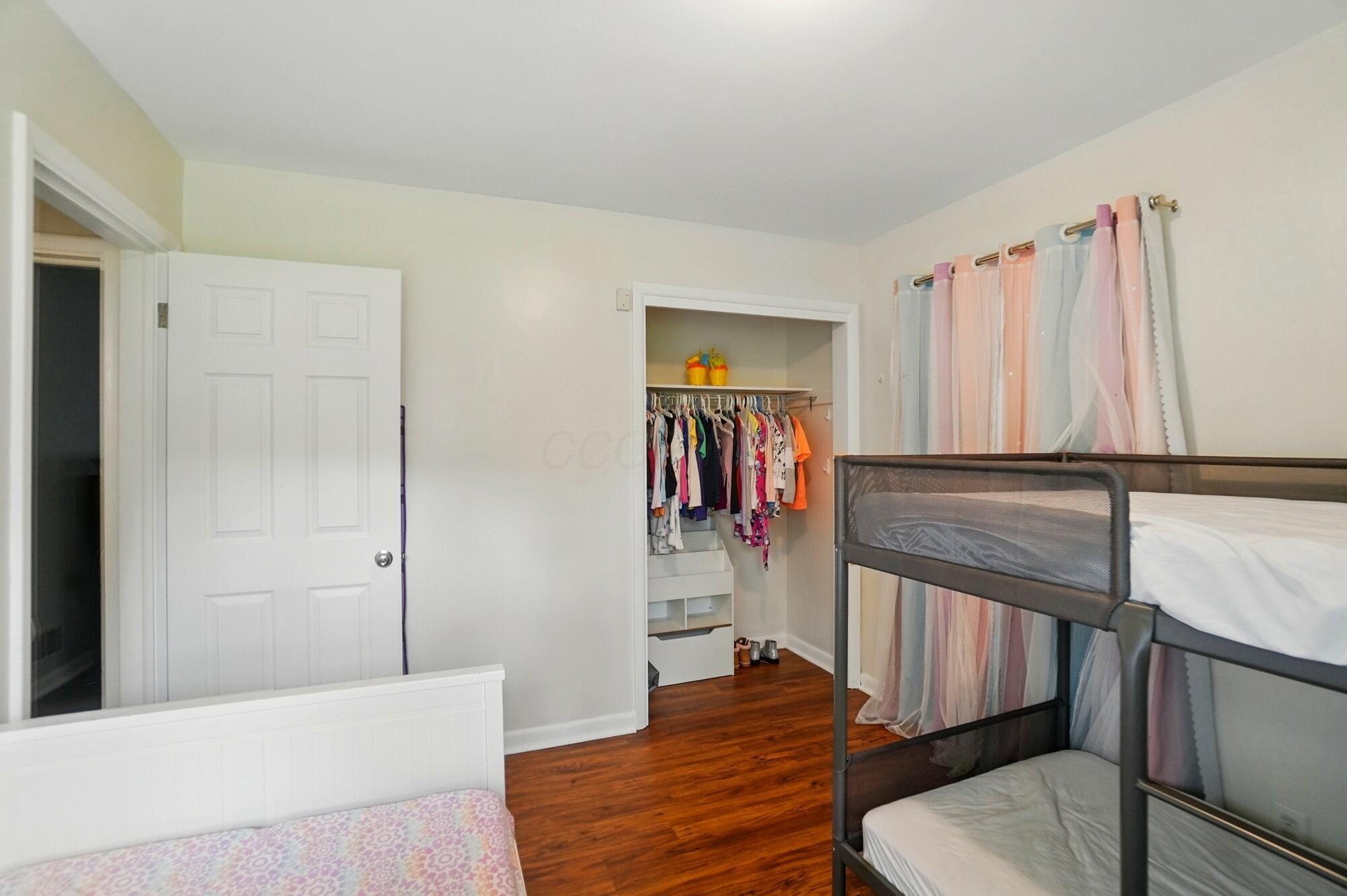 1096 Lancaster Avenue, Reynoldsburg, Ohio image 38
