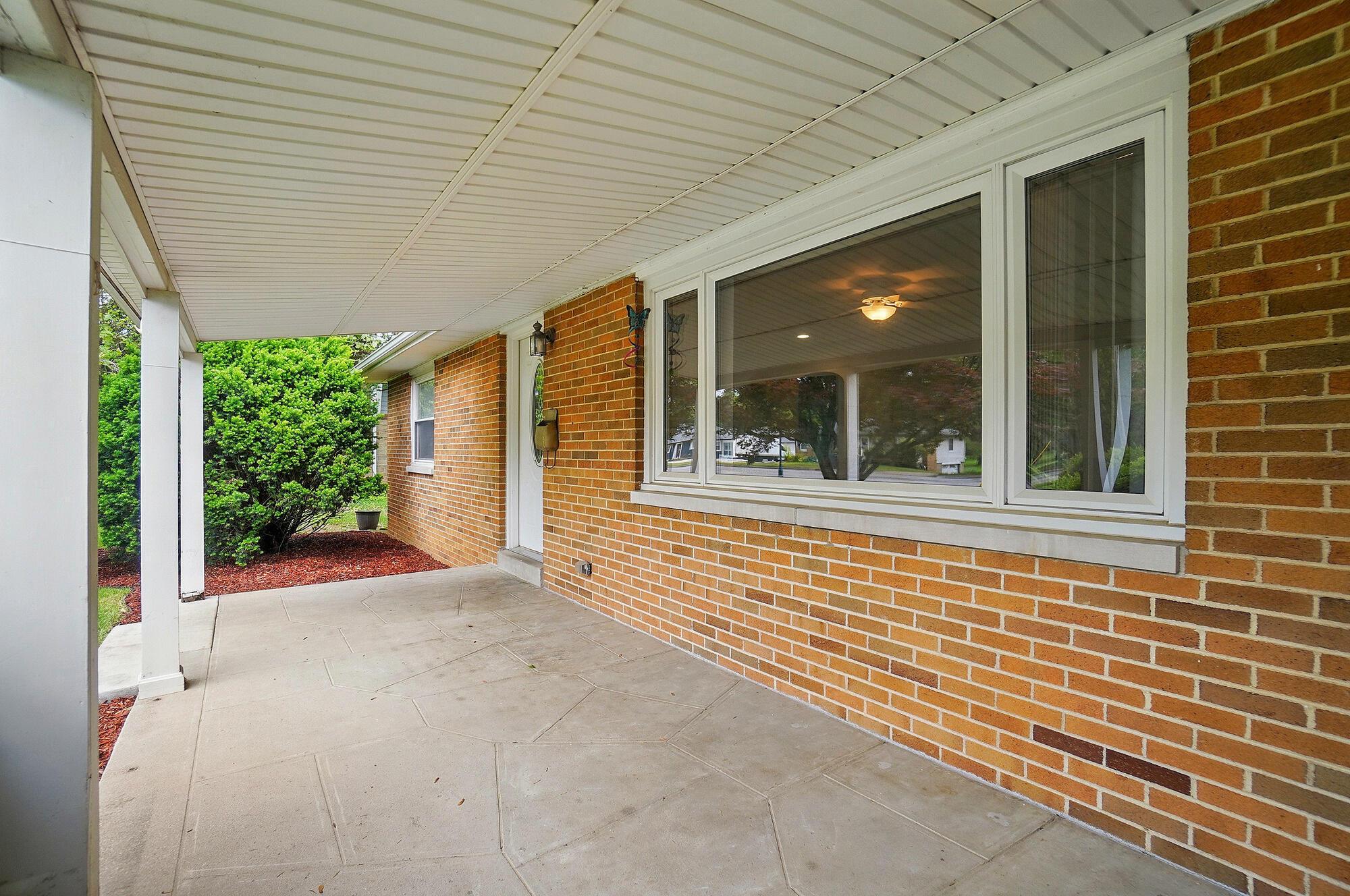 1096 Lancaster Avenue, Reynoldsburg, Ohio image 7