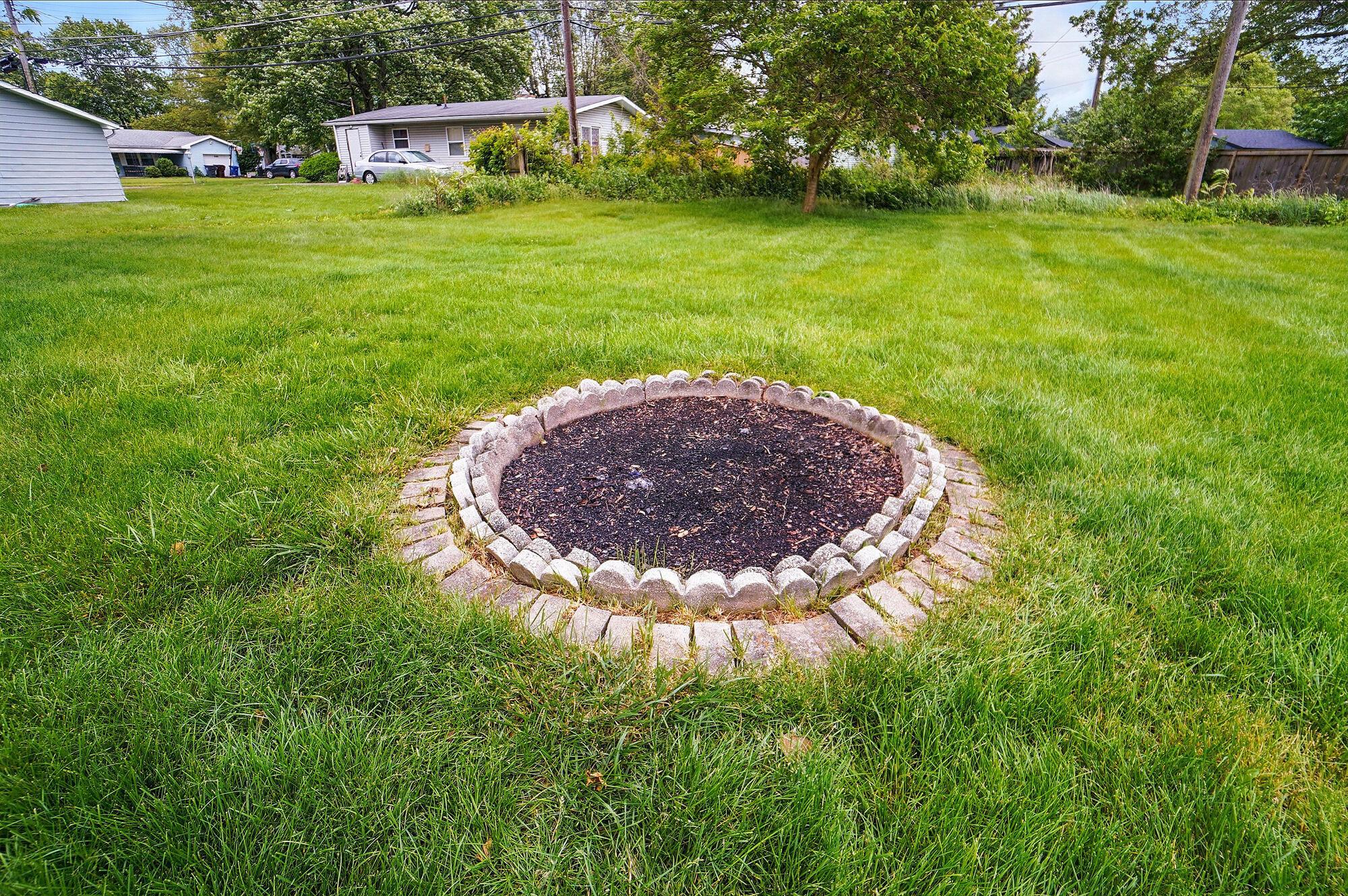 1096 Lancaster Avenue, Reynoldsburg, Ohio image 45
