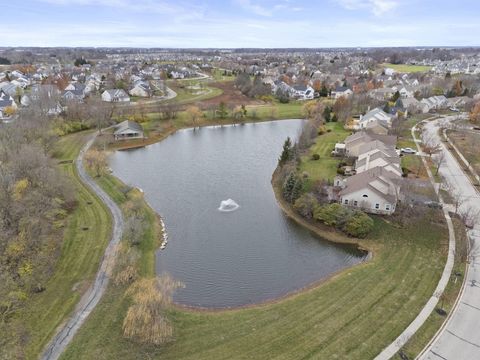 Tiny photo for 6260 Hampton Green Place 16C #16C, Dublin, OH 43016 (MLS # 225044445)