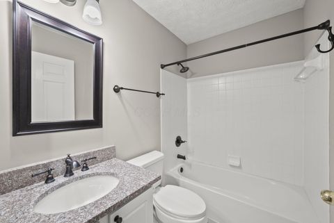 Tiny photo for 6260 Hampton Green Place 16C #16C, Dublin, OH 43016 (MLS # 225044445)