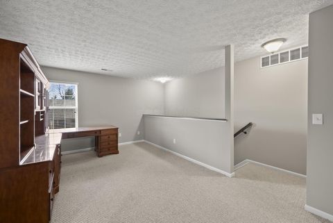 Tiny photo for 6260 Hampton Green Place 16C #16C, Dublin, OH 43016 (MLS # 225044445)