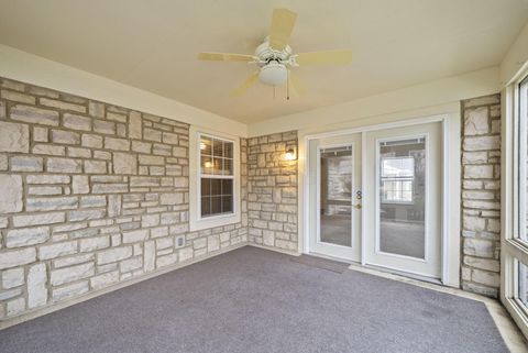 Tiny photo for 6260 Hampton Green Place 16C #16C, Dublin, OH 43016 (MLS # 225044445)