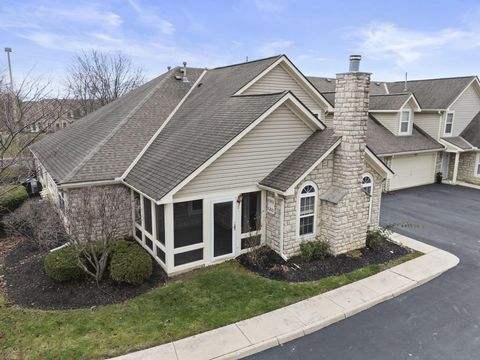 Tiny photo for 6260 Hampton Green Place 16C #16C, Dublin, OH 43016 (MLS # 225044445)