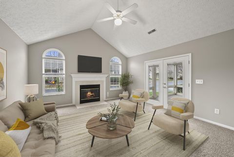 Tiny photo for 6260 Hampton Green Place 16C #16C, Dublin, OH 43016 (MLS # 225044445)