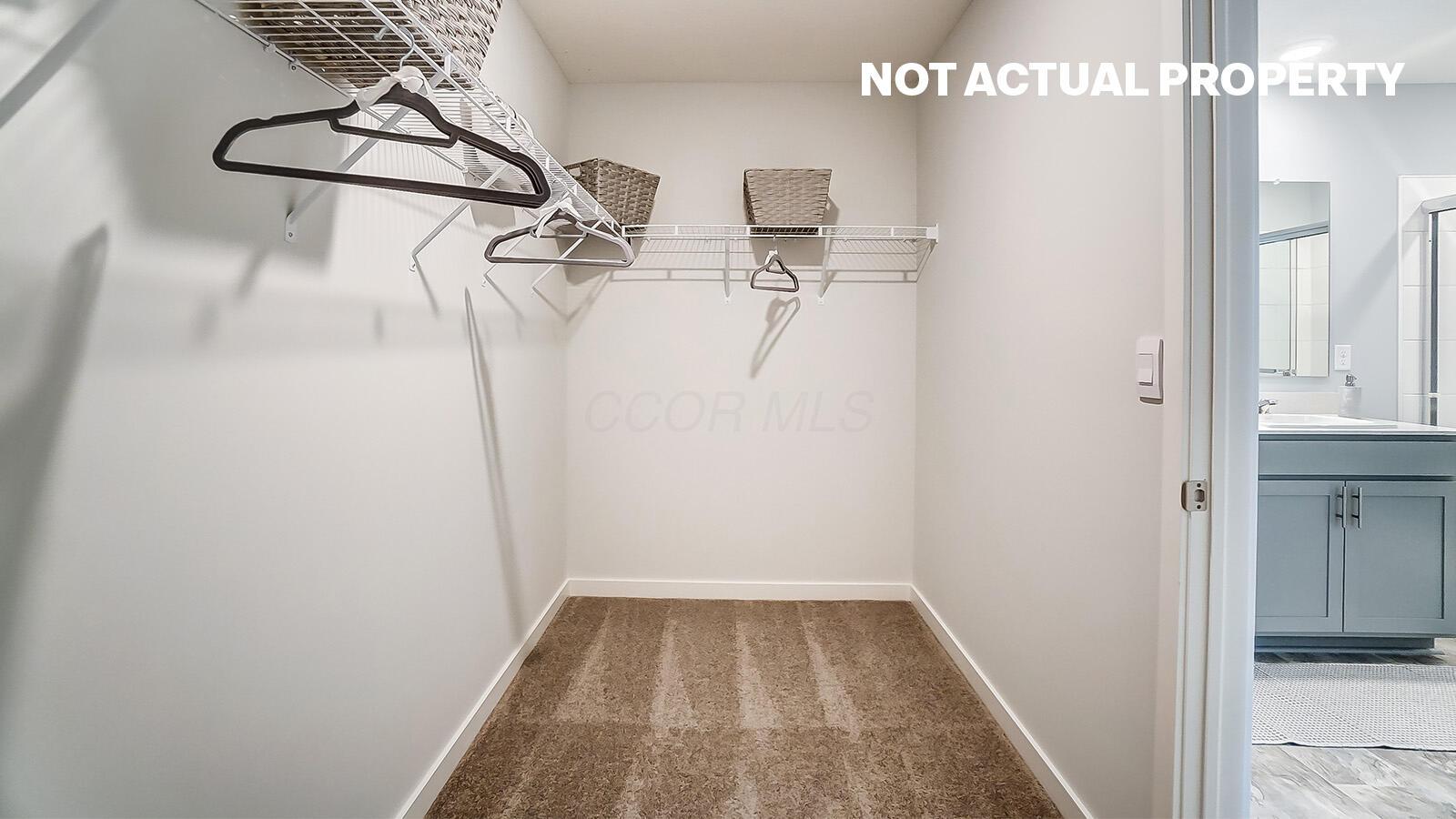 2130 Overlook Way, Newark, Ohio image 32