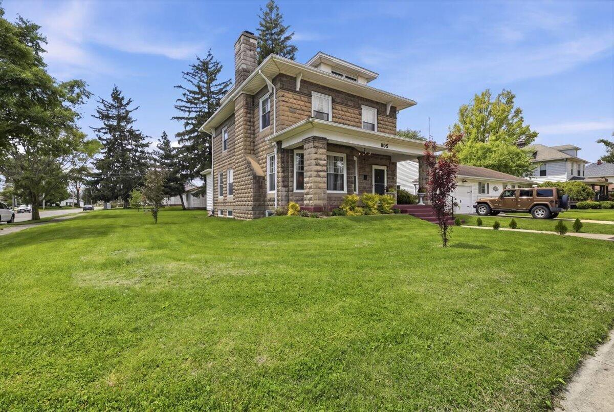 805 Briar Avenue