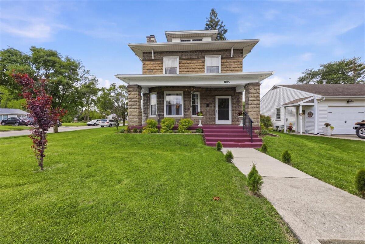 805 Briar Avenue
