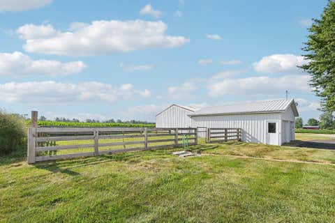 Tiny photo for 17220 Robinson Road, Marysville, OH 43040 (MLS # 226026735)