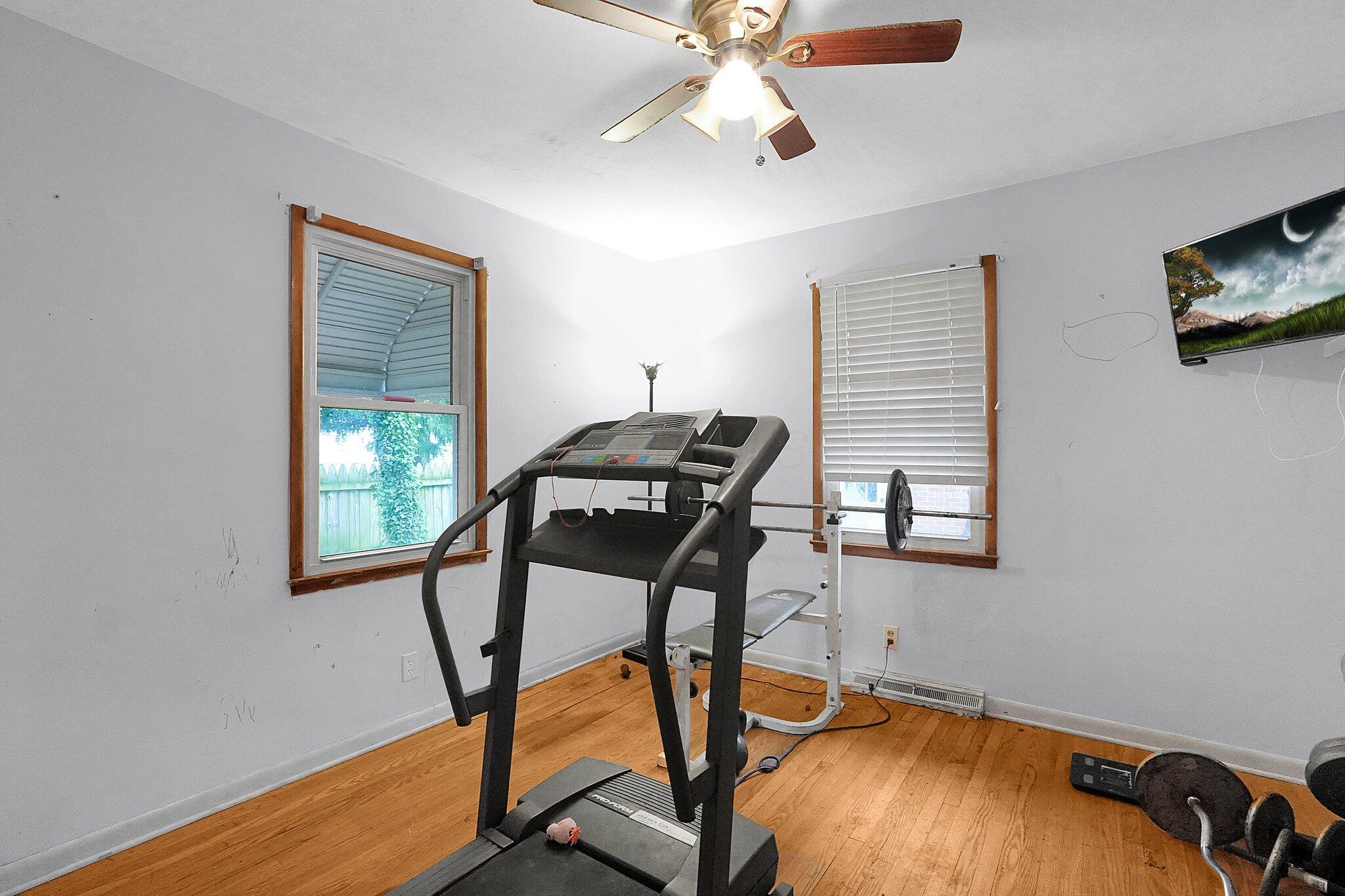 700 N Henry Street, Crestline, Ohio image 14