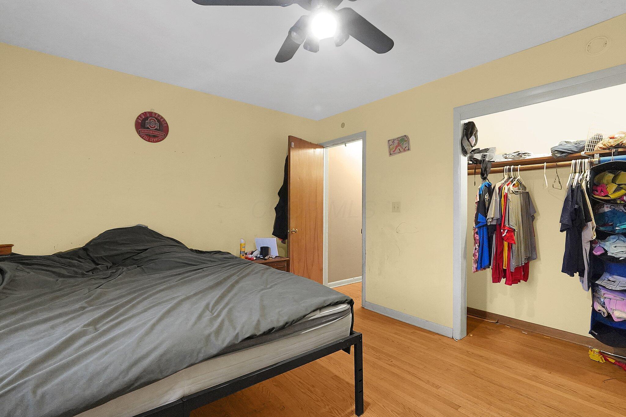 700 N Henry Street, Crestline, Ohio image 11
