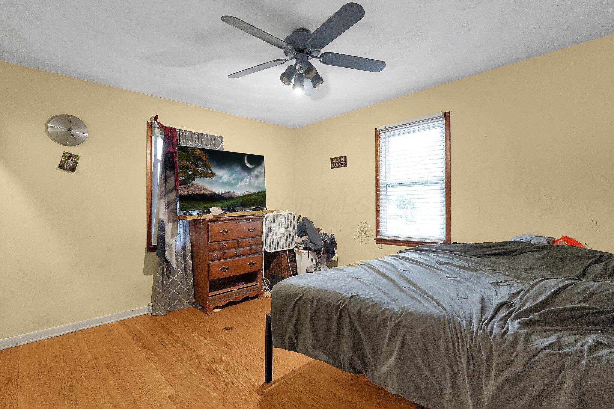 700 N Henry Street, Crestline, Ohio image 10