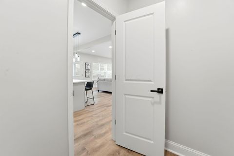 Tiny photo for 2618 Clybourne Road, Columbus, OH 43231 (MLS # 225045260)