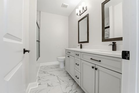 Tiny photo for 2618 Clybourne Road, Columbus, OH 43231 (MLS # 225045260)